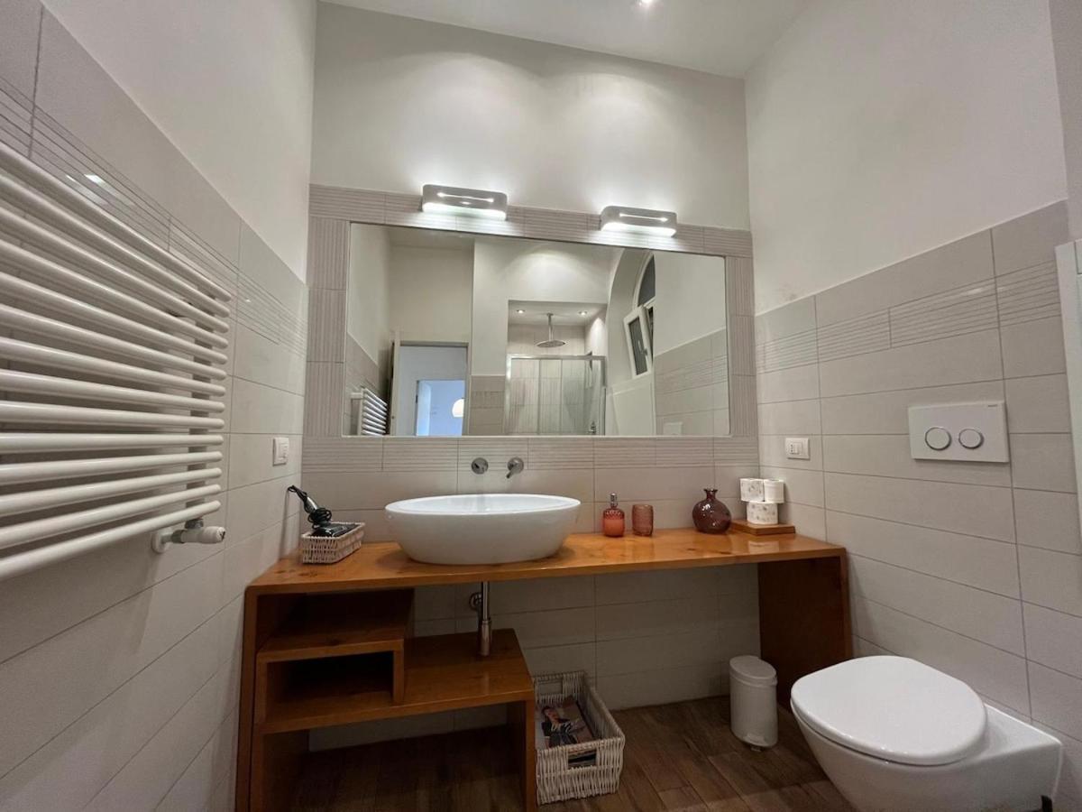 La Dolce Vita - Luxury Colosseum Boutique Apartment Rome Exterior photo