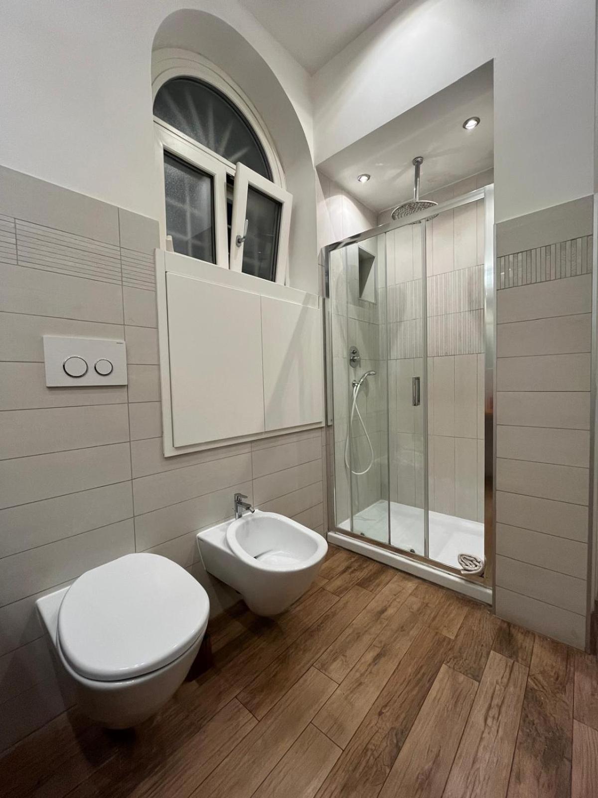 La Dolce Vita - Luxury Colosseum Boutique Apartment Rome Exterior photo